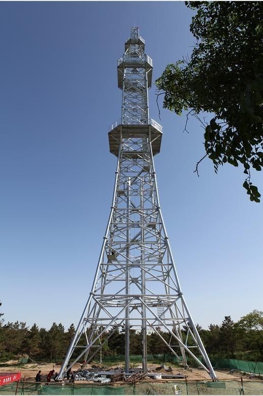 Iso Certificated Galvanized Q345 Tv Self Supporting Antenna Tower