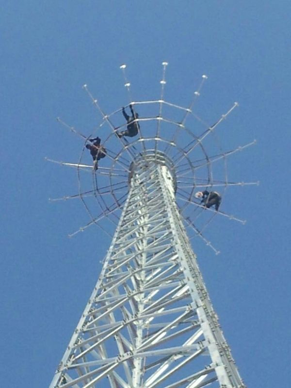 Telescopic Communication Telecom Guyed Wire Tower